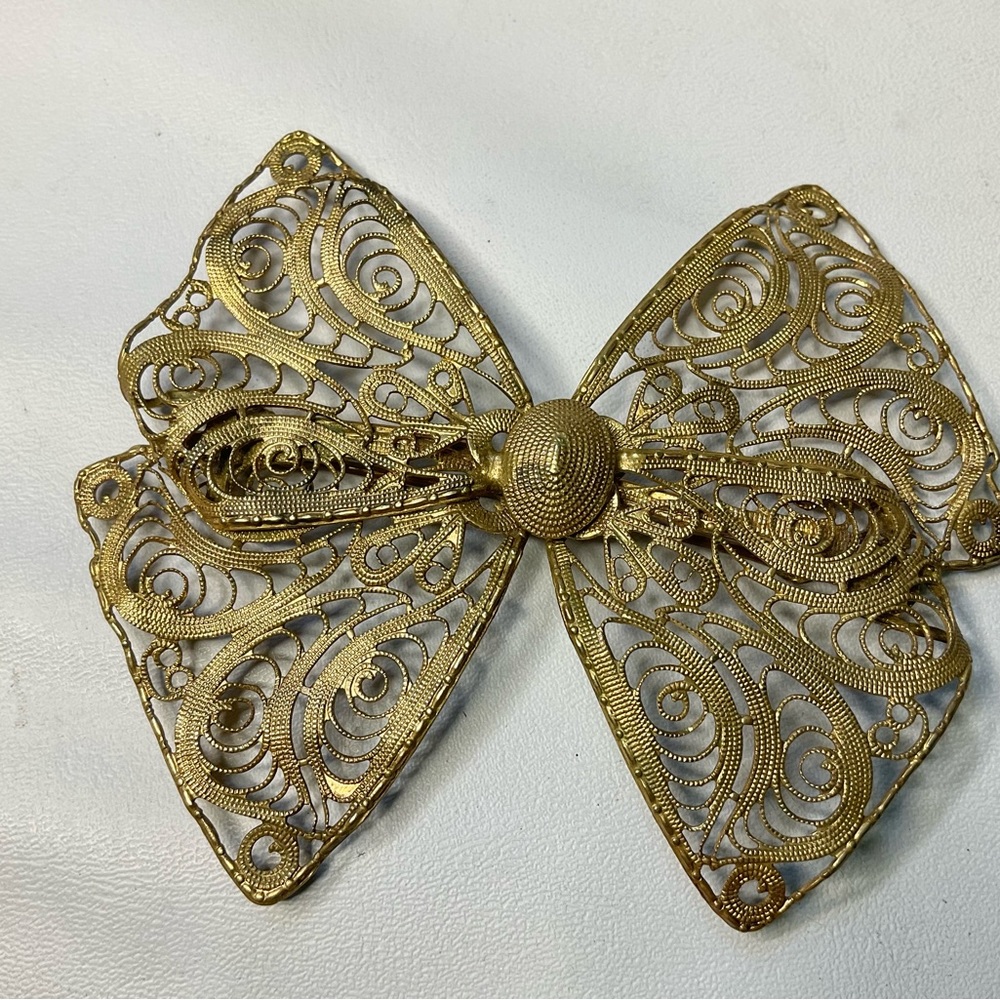 Antique Filigree Bow Brooch Large Size